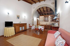 Télévision, table de tennis de table