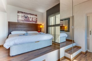 1 غرفة نوم ومكواة/لوح كي وواي فاي مجانًا وملاءات أسرّة