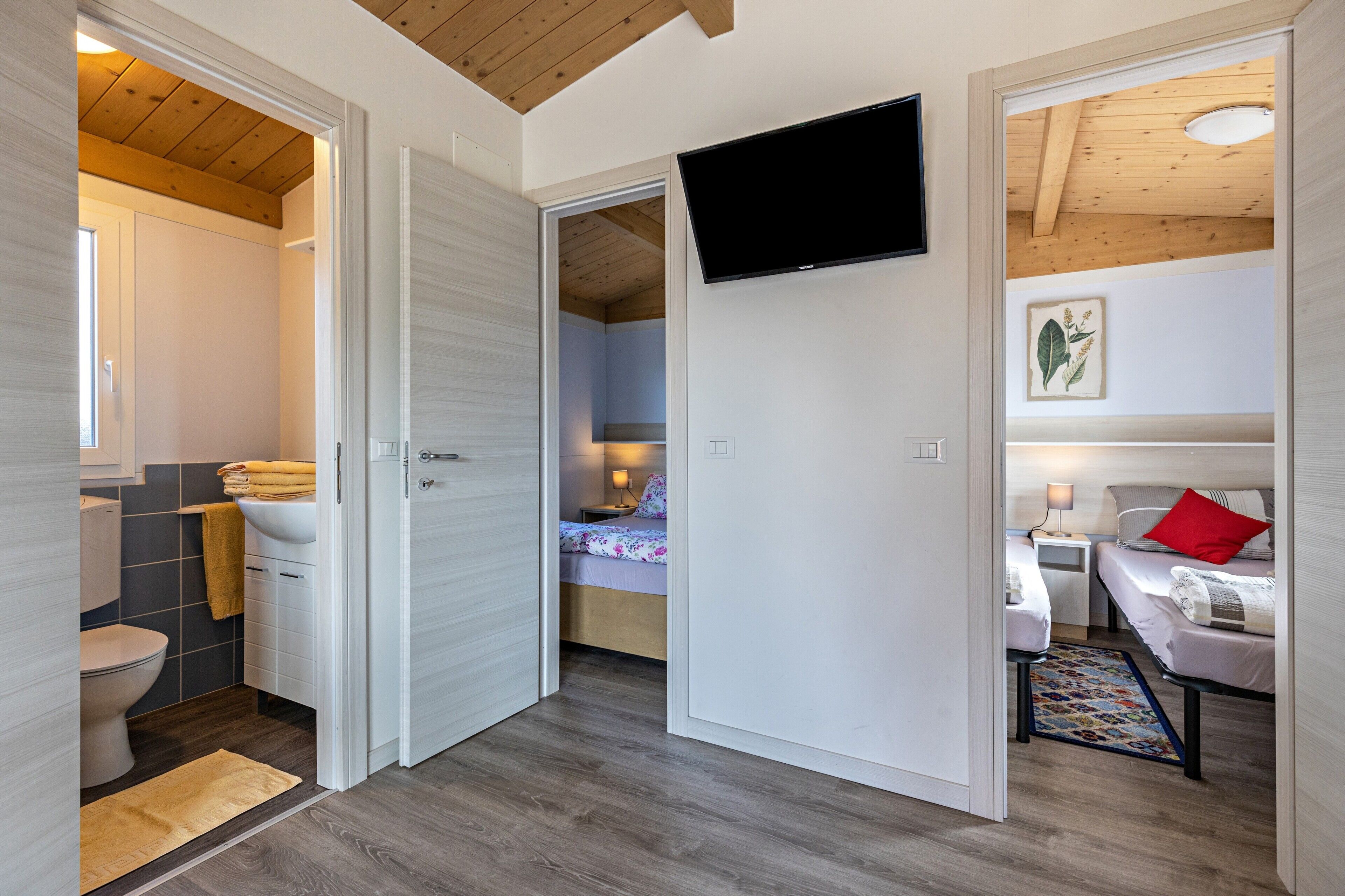 2 bedrooms, free WiFi, bed sheets