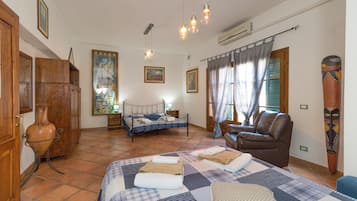 8 Schlafzimmer, kostenloses WLAN, Bettwäsche