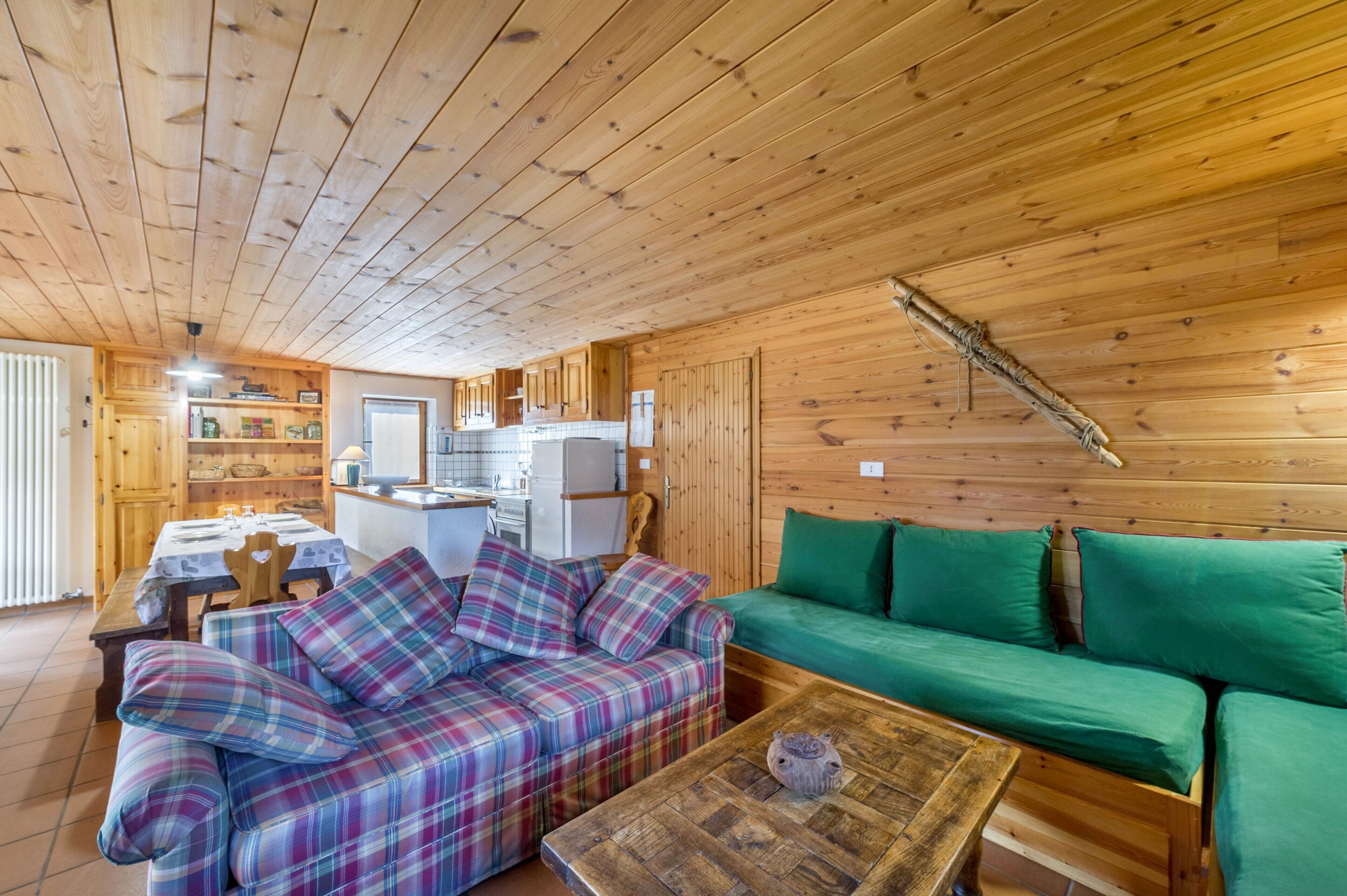 Fernseher, Kamin