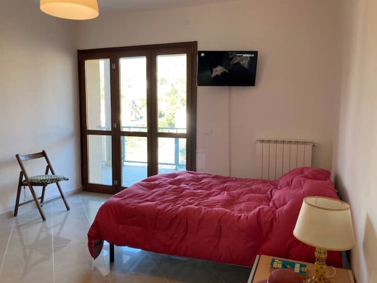 1 camera, culla da viaggio, Wi-Fi gratuito, lenzuola