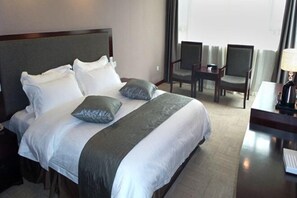 Room - Mount Forest Hotel (Emeishan City)