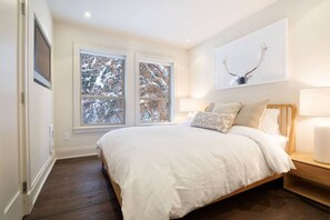 2 Schlafzimmer, Bügeleisen/Bügelbrett, kostenloses WLAN, Bettwäsche