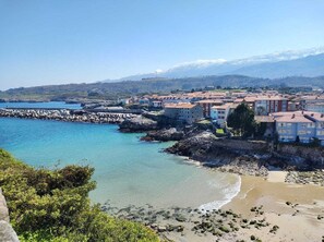 Beach nearby - Las Llamas (Llanes)