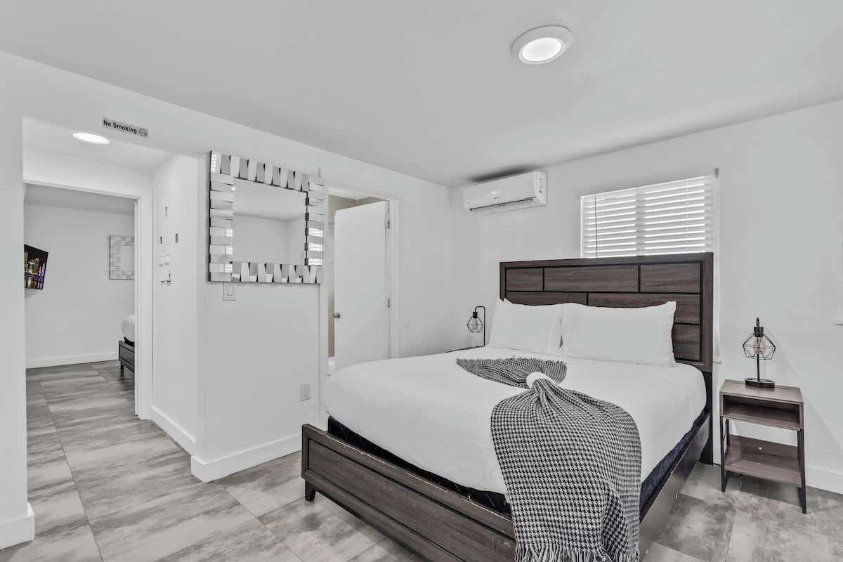 Desk, iron/ironing board, travel crib, WiFi