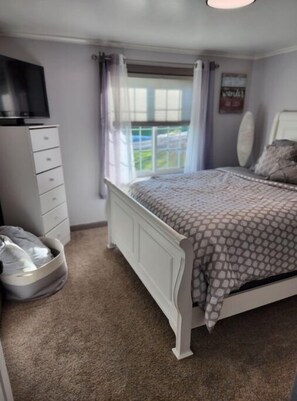 2 Schlafzimmer, Bügeleisen/Bügelbrett, Reisekinderbett, kostenloses WLAN