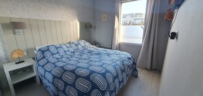 1 bedroom, free WiFi, bed sheets - Le Jardin des Thermes - Proche Thalasso (Concarneau)