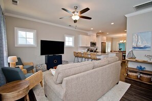 智能電視、電子遊戲、串流服務