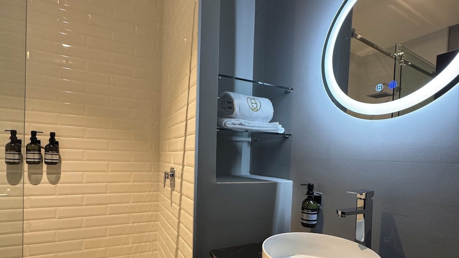 Amae21 Lofts