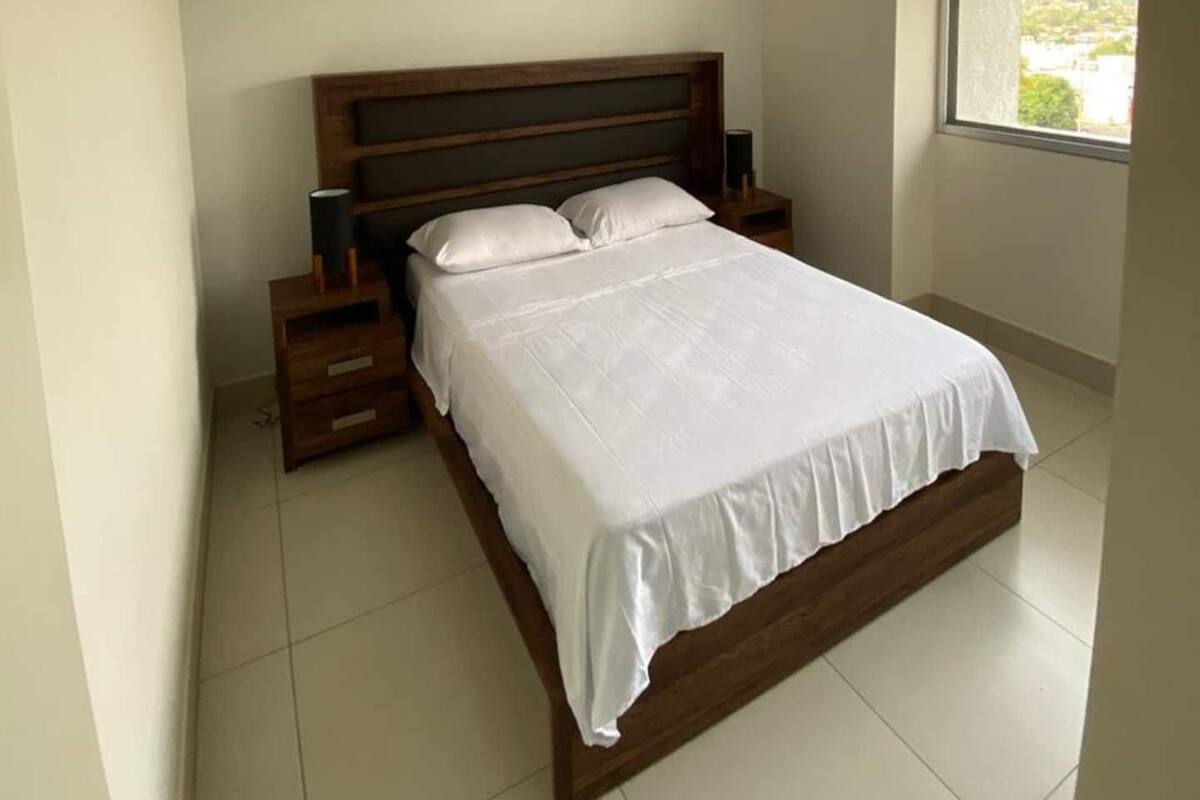 Condo familial | 2 chambres, accĂšs au Wi-Fi (inclus), literie fournie