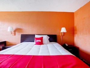 Room - OYO Hotel Pensacola I-10 & Hwy 29 (Pensacola)
