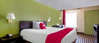 OYO Hotel Pensacola I-10 & Hwy 29