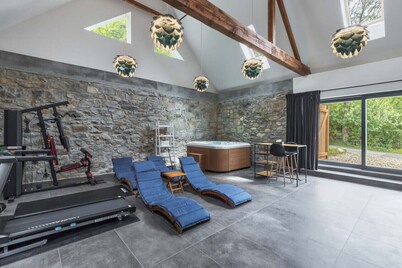 Luxury renovated barns with private wellness