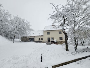 Esterni