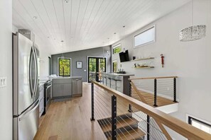 Private kitchen - Chic Modern-Metro Vacay Home, Lg Bar, Deck, Walk (Union Pier)