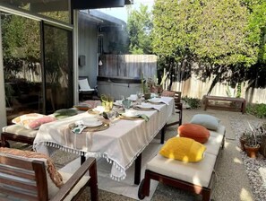 Outdoor dining