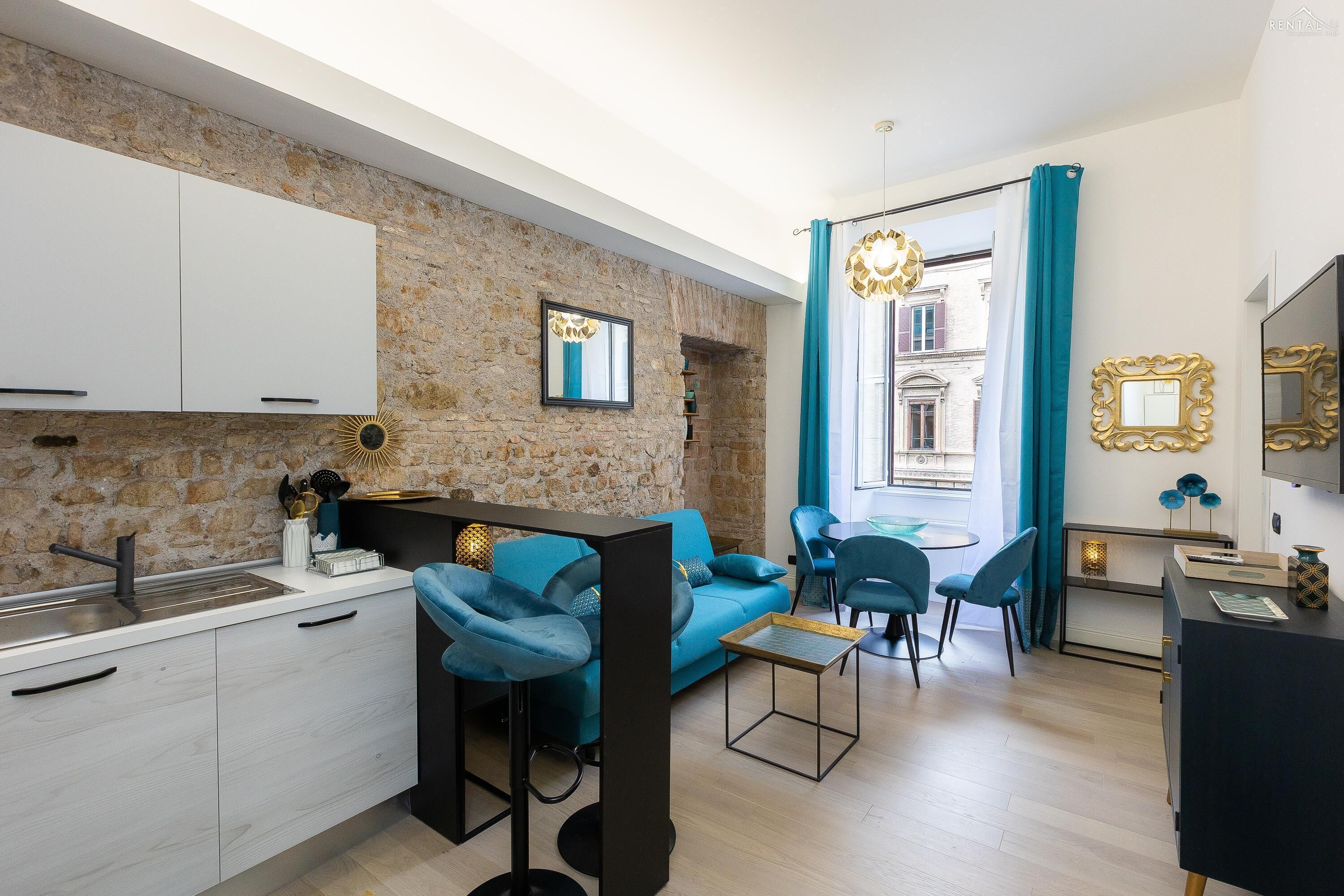 Een koelkast, een magnetron, een kookplaat