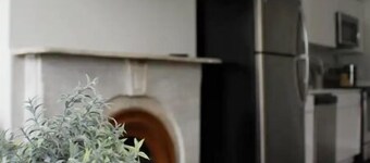 Chic, Renovated Brownstone in Prime DT Albany