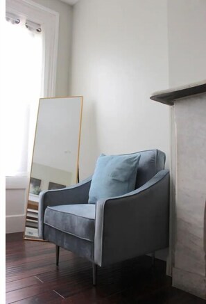 Interior - Chic, Renovated Brownstone in Prime DT Albany (Albany)