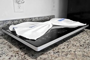 Miscellaneous - Cozy Studio 2 Blocks from the Beach – Unit 4 (Hollywood)