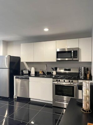 Microwave, oven, stovetop, dishwasher