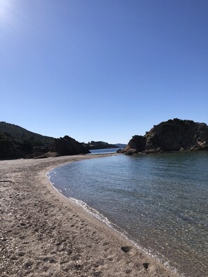 In Strandnähe, Liegestühle