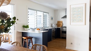 Fridge, microwave, dishwasher, coffee/tea maker