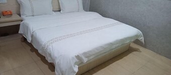 Tianhang Business Hotel