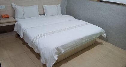 Tianhang Business Hotel