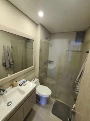 Bathroom - Martinique603 Luxury Apartment (Cartagena de Indias)