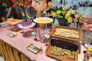 Dining - Haili Apartment (Guangzhou)