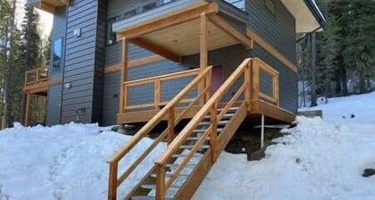 Bridger Haus~Bridger Bowl~20 Mins to Bozeman