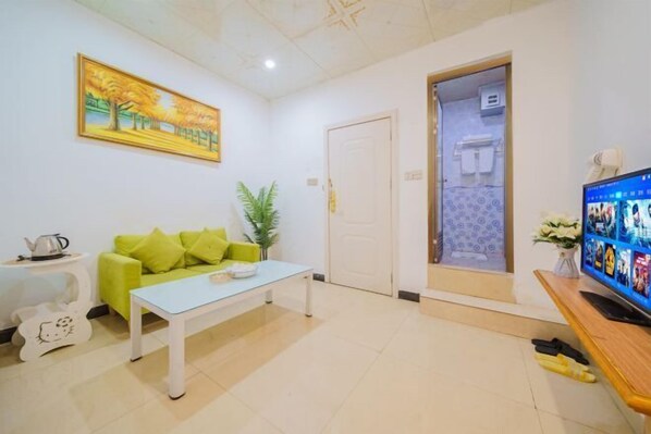 Room - Puning Shi Hai Apartment (Puning)