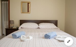 1 bedroom, iron/ironing board, free WiFi, bed sheets - Villa Delphia One Bedroom Traditional House (Kefalonia)