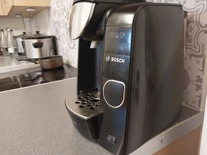 Apartment | Private kitchen | Microwave, electric kettle - Luxury Bedroom In a Shared Flat (London)