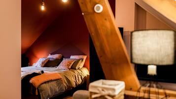 2 chambres, fer et planche à repasser, lit parapluie, Wi-Fi gratuit