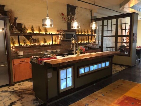 Private kitchen