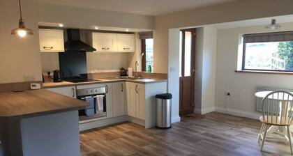 Blacklaines Annexe Birdlip - Pet Friendly!
