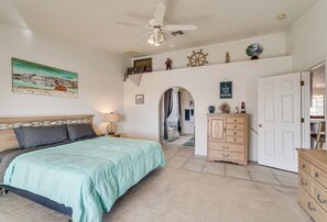 3 Schlafzimmer, Schreibtisch, Bügeleisen/Bügelbrett, kostenloses WLAN