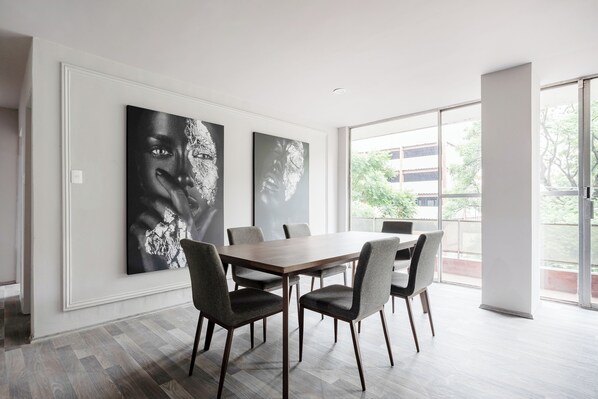 Dining - Luxury 3BR Apartment in Masaryk Polanco (Mexico City)