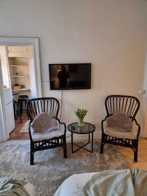 Apartment, 3 Single Beds