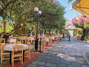 Apartment | Speisen im Freien