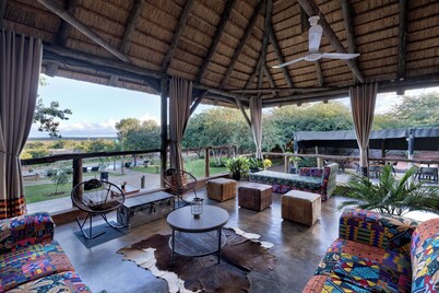 The Nkhosi Livingstone Lodge and Spa