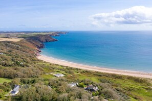 Apartment, Accessible | 2 bedrooms - Freshwater Bay - Sea View Apartment (Pembroke)