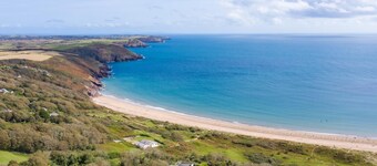 Freshwater Bay - Sea View Apartment