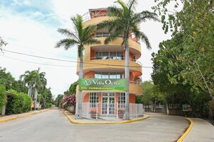 Fachada de la propiedad