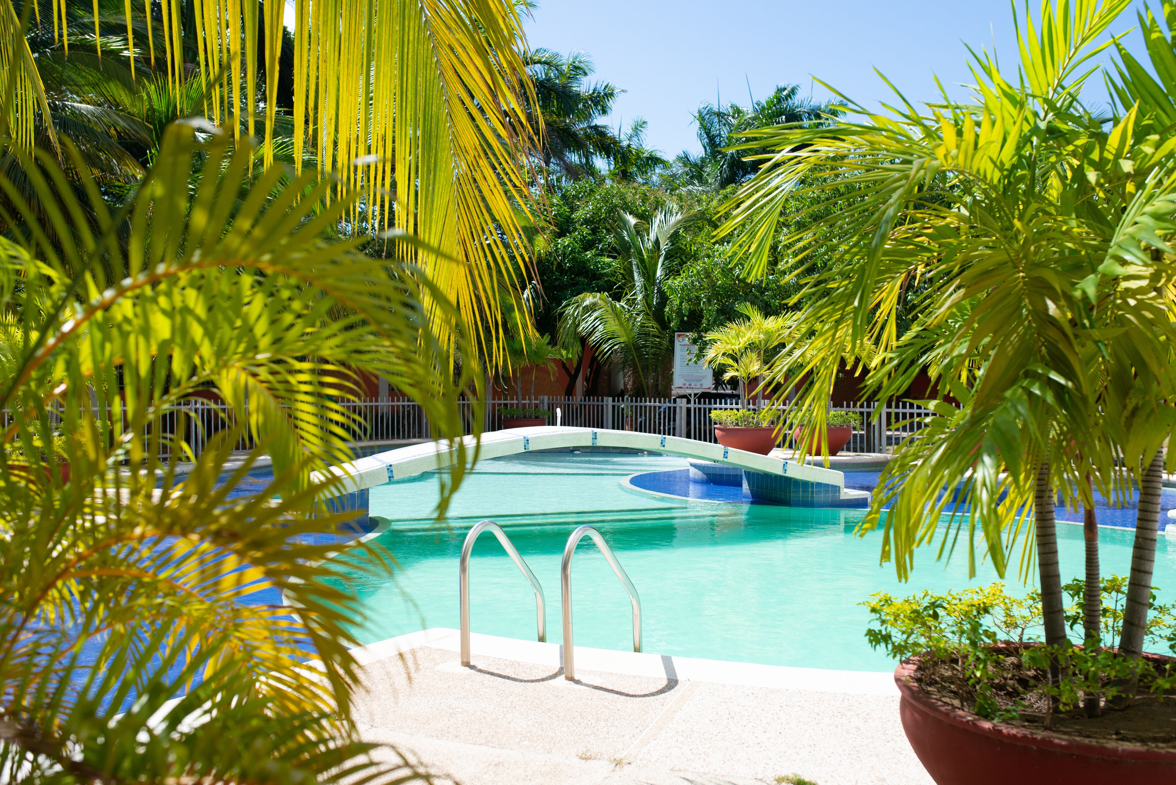 2 piscine all'aperto