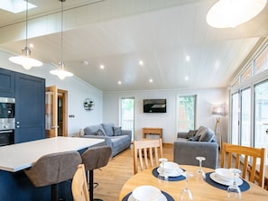 Dining - Bluebell Lodge (Skipton)