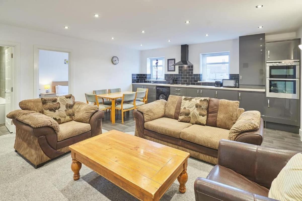 Standard Apartment (Jackson Court Apartment 3) | Lobby